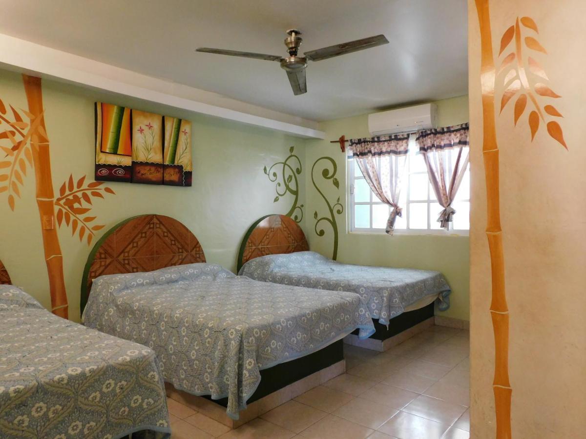 Casa De Huespedes Yoli By Rotamundos Hotell Playa Chachalacas Exteriör bild