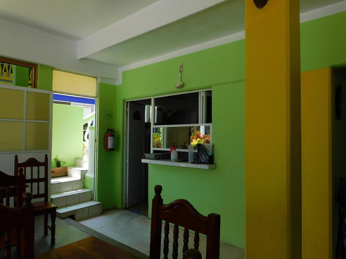 Casa De Huespedes Yoli By Rotamundos Hotell Playa Chachalacas Exteriör bild