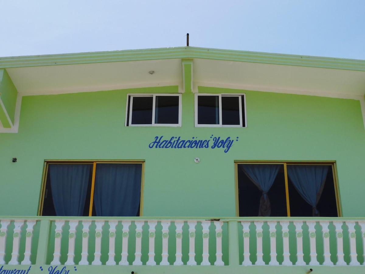Casa De Huespedes Yoli By Rotamundos Hotell Playa Chachalacas Exteriör bild
