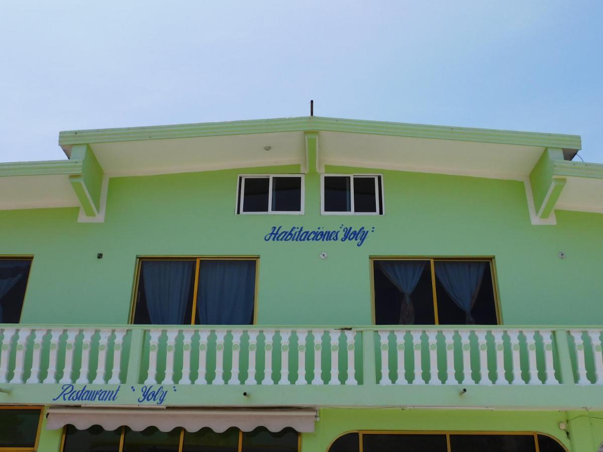 Casa De Huespedes Yoli By Rotamundos Hotell Playa Chachalacas Exteriör bild