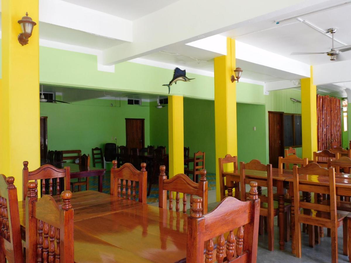 Casa De Huespedes Yoli By Rotamundos Hotell Playa Chachalacas Exteriör bild